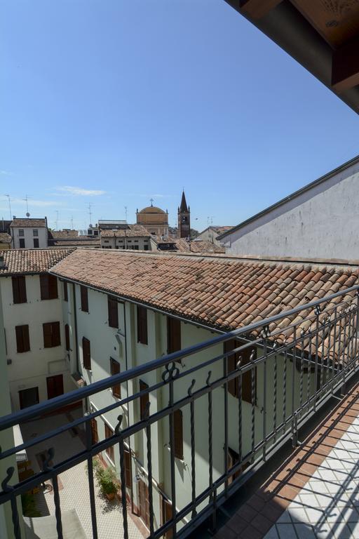 Hotel Mantegna Stazione Mantova Esterno foto
